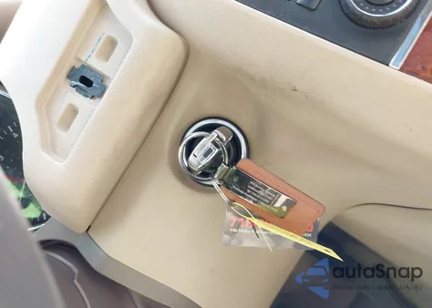 2010 Mercedes-Benz R 350 4Matic из США, поврежденный, VIN 4JGCB6FE9AA101574